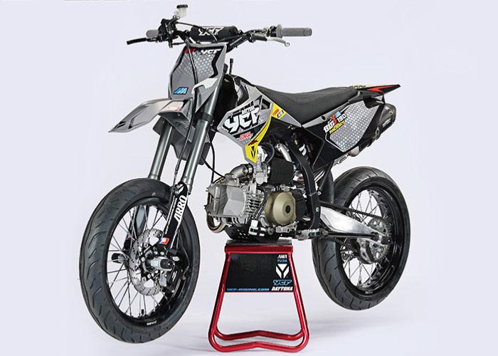 SUPERMOTO